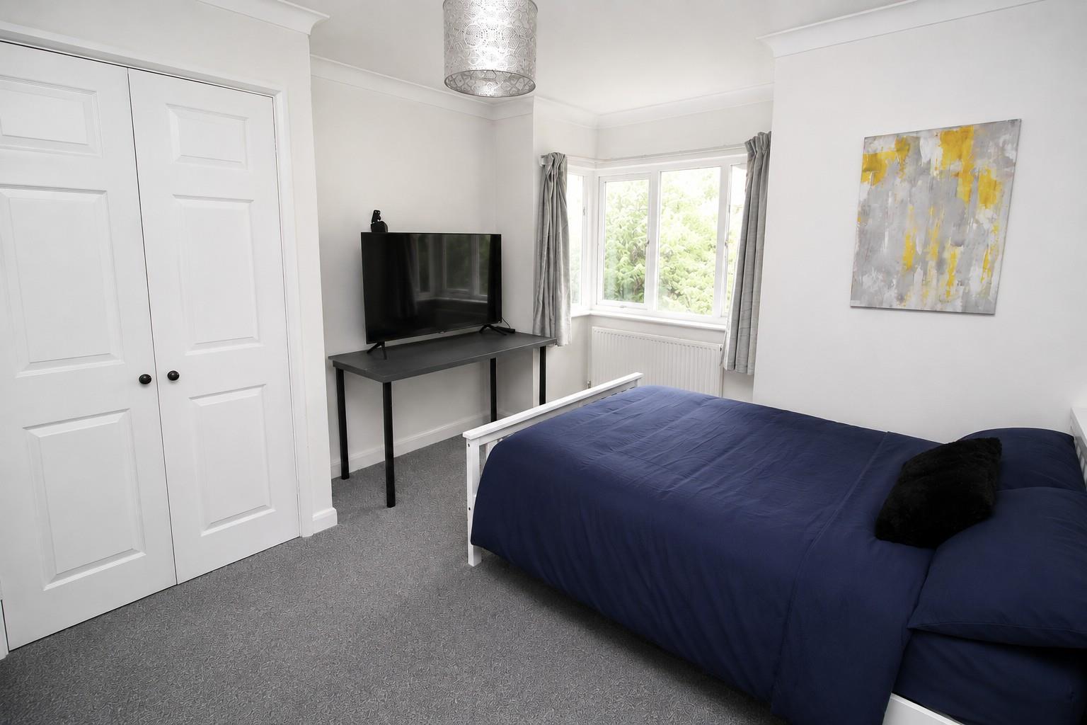 Armour Hill, Tilehurst, Reading